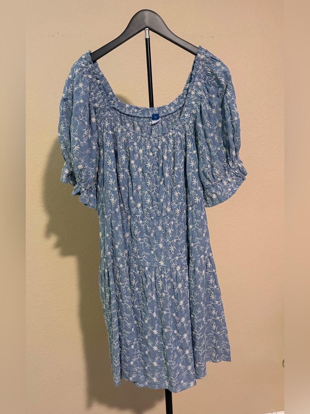 Old Navy Light Blue Embroidered Short-Sleeve Peasant dress